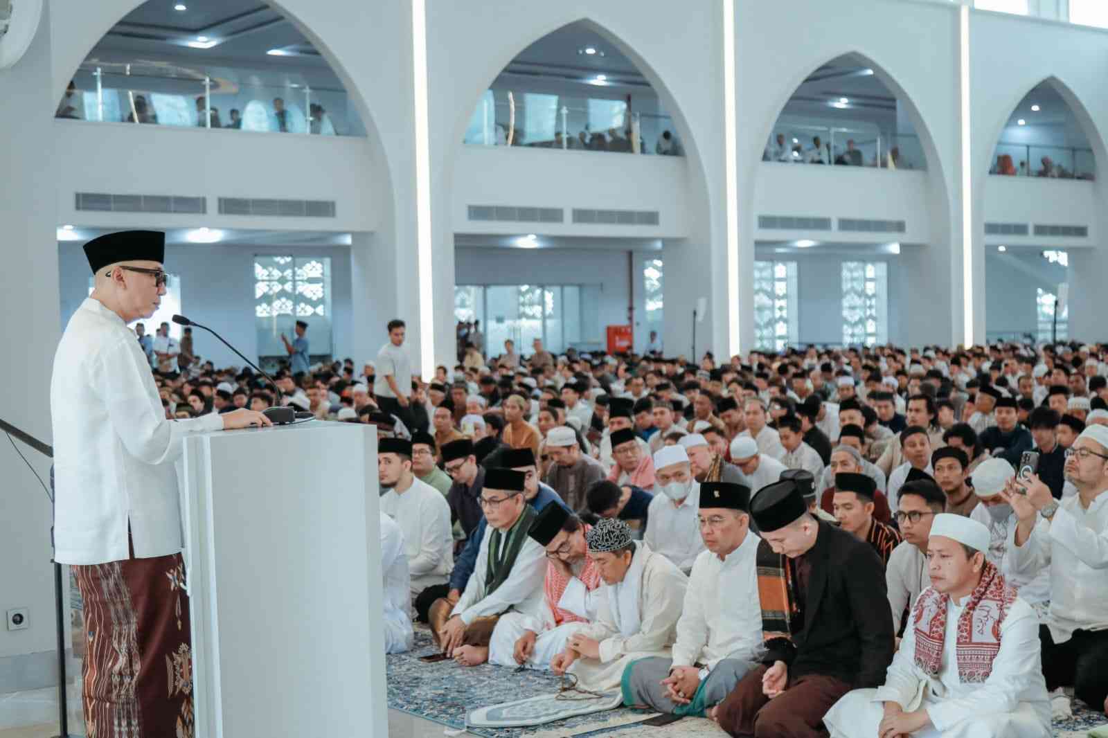 Gubernur Mirza Ajak Masyarakat Jadikan Idul Adha Momentum Perkuat Keimanan dan Solidaritas