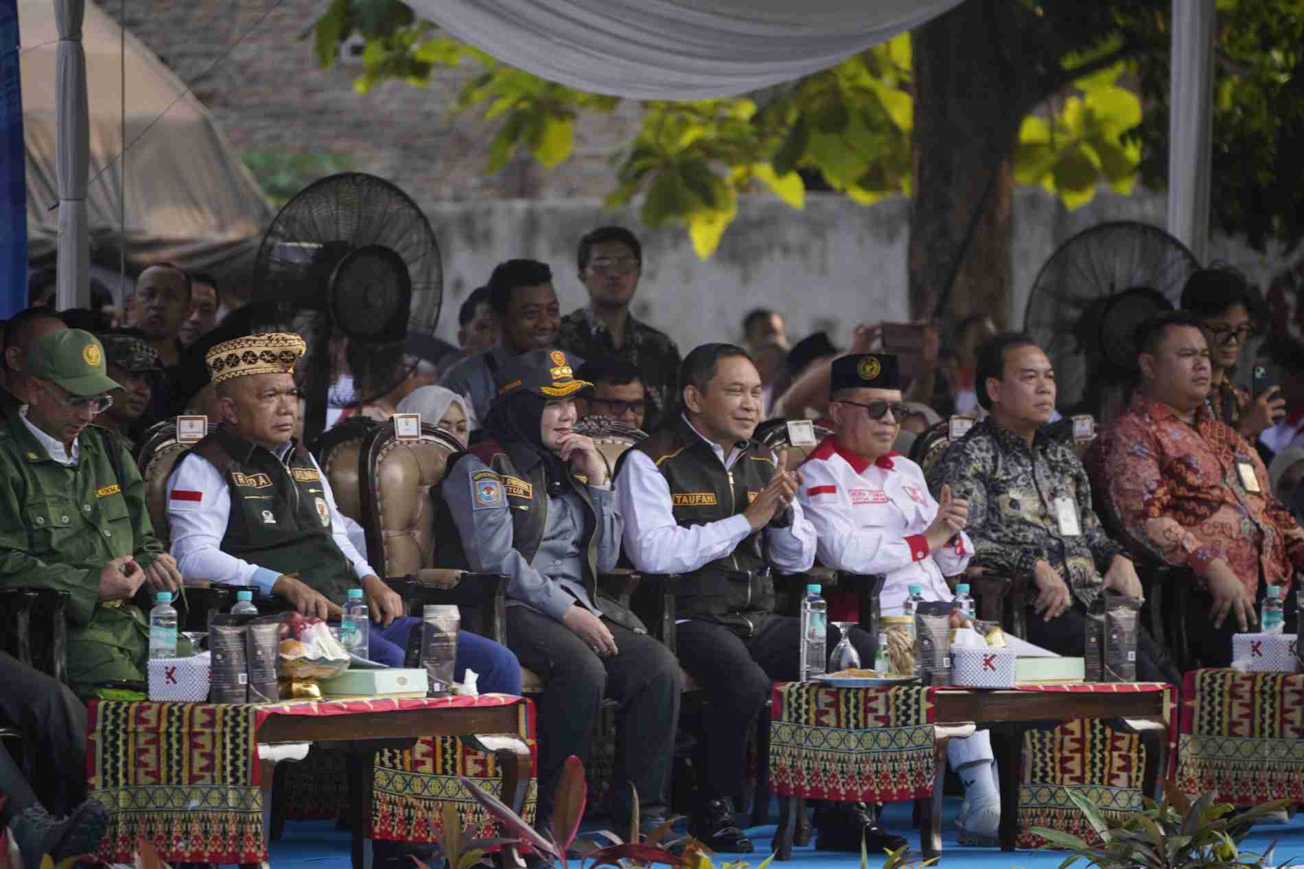 Kemah Bhakti Satya Linmas Digelar di Bandar Lampung, Eva Dwiana Dikukuhkan sebagai Ketua DPC ASLINMAS