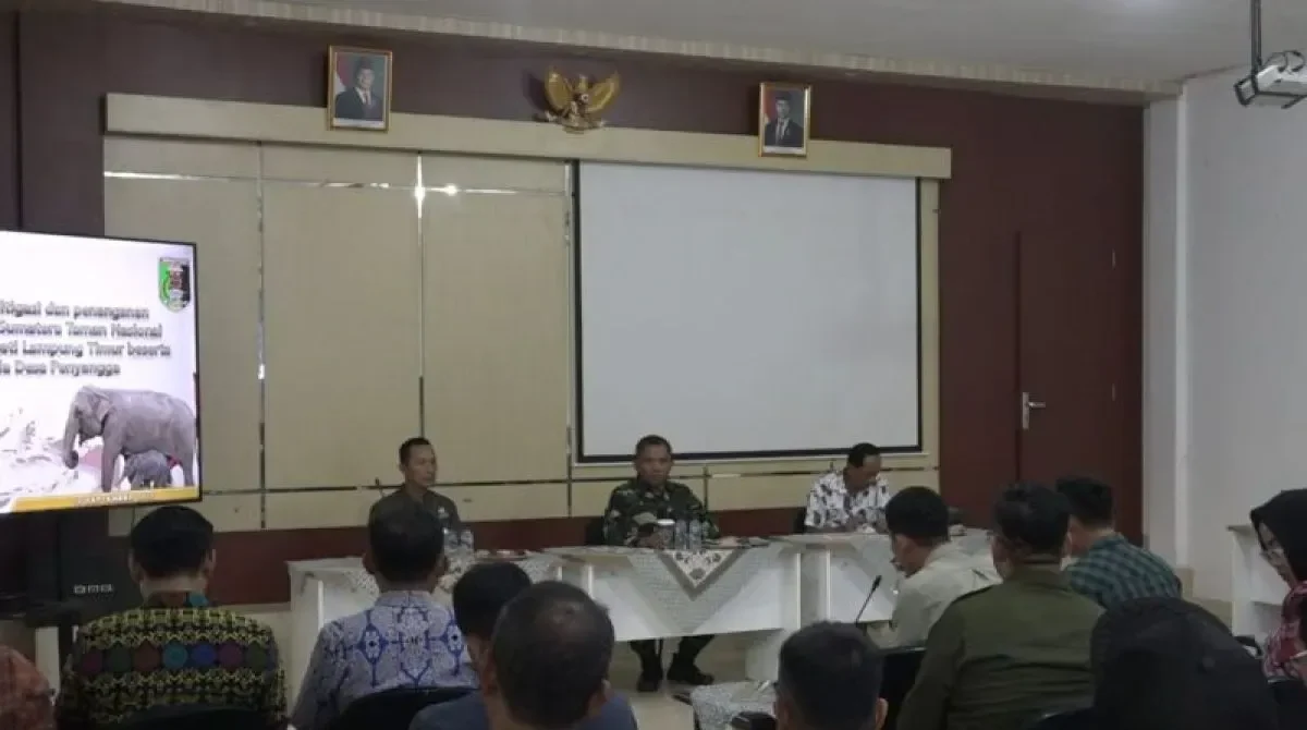Tanggul Mitigasi Gajah Way Kambas Dikebut, Akses Pertanian Warga Jadi Sorotan