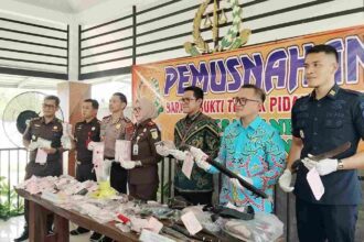 93 Perkara Inkracht, Kejari Lampung Tengah Musnahkan Barang Bukti